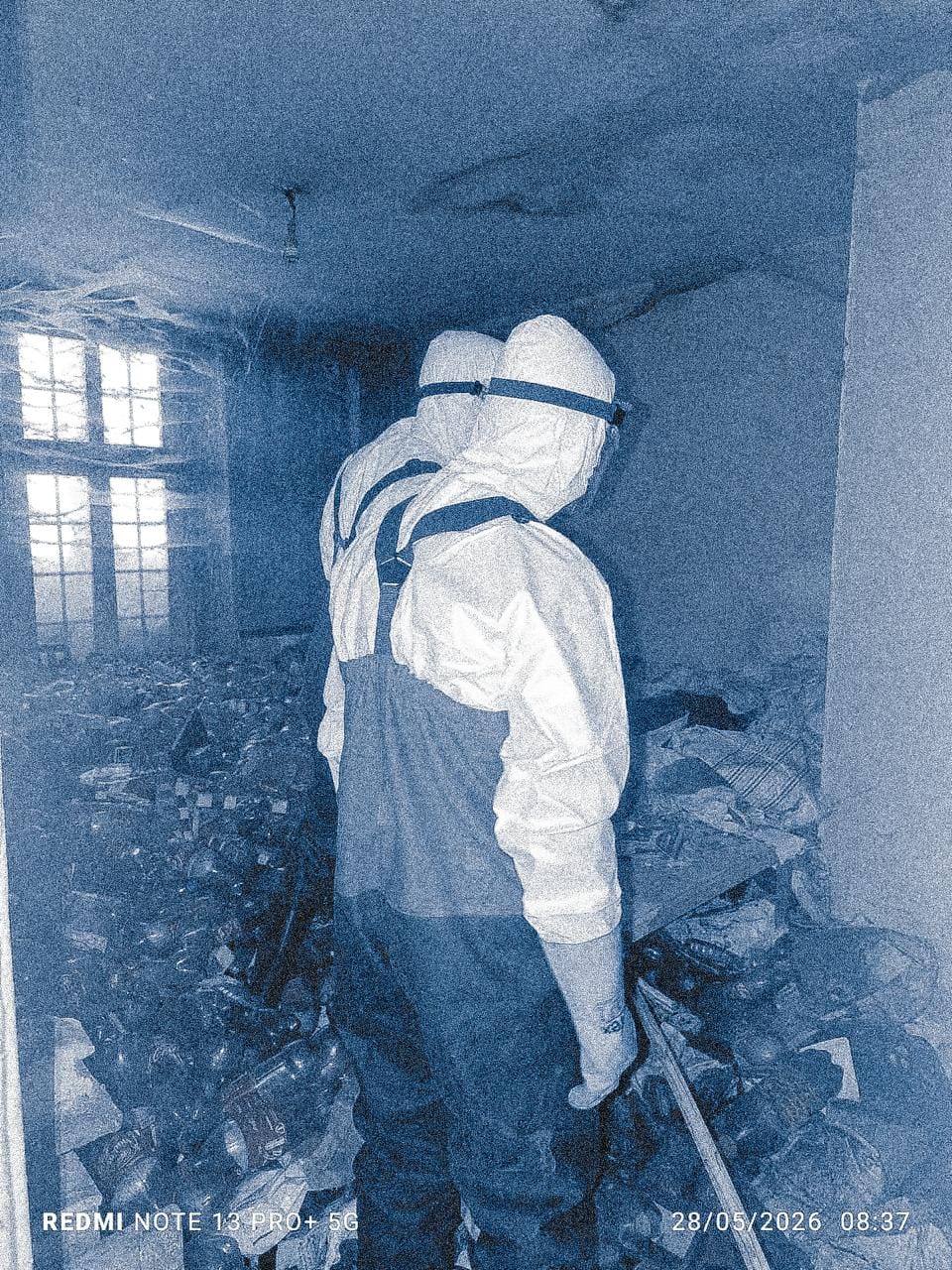 Logement débarrassé et désinfecté après un nettoyage extrême